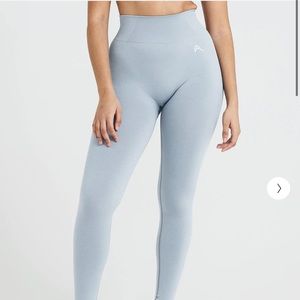 Oner Active / Size Small Classic seamless 2.0 ONLY GREY AVAILABLE